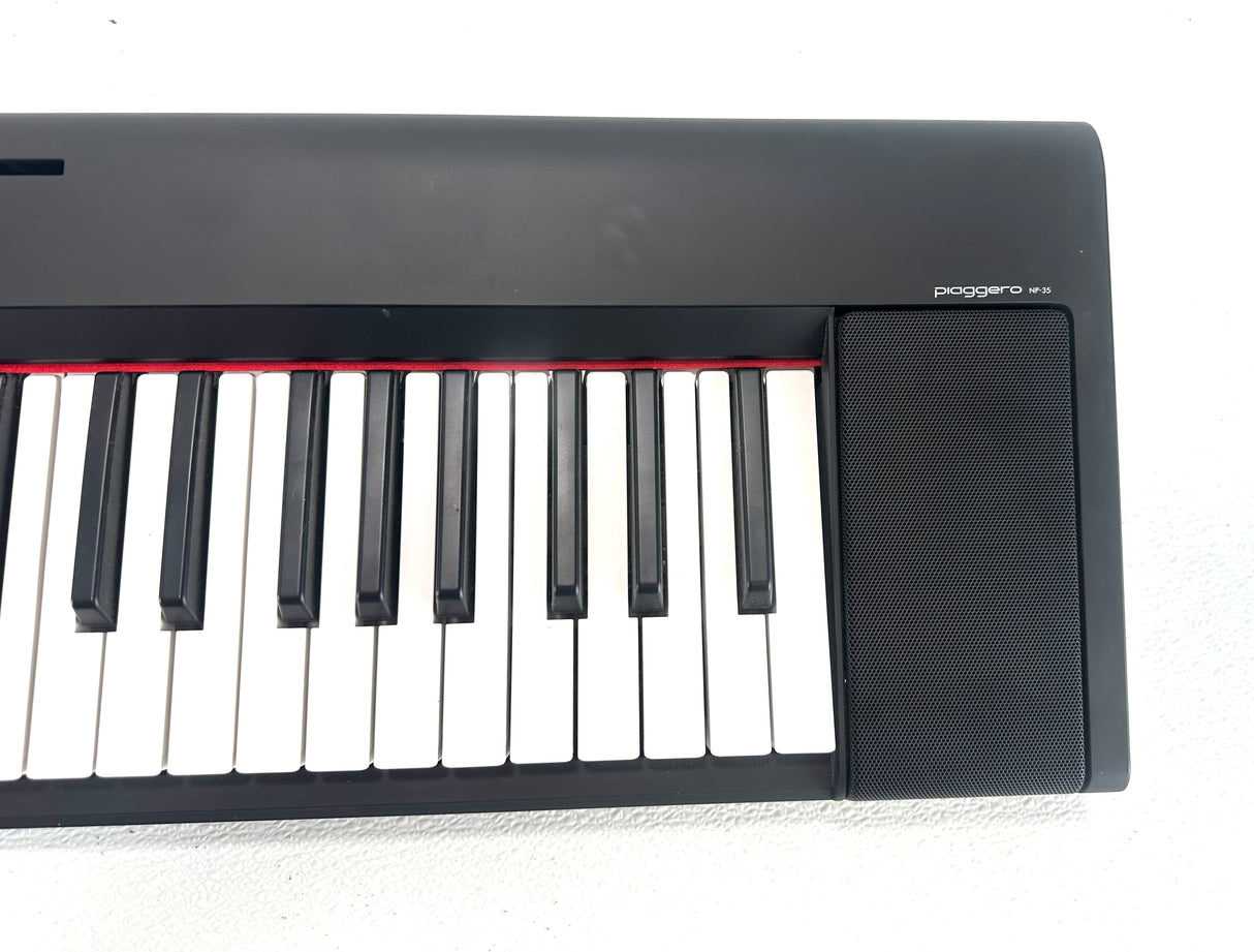 Used Yamaha Piaggero NP35  76 Key - Keyboard - Black