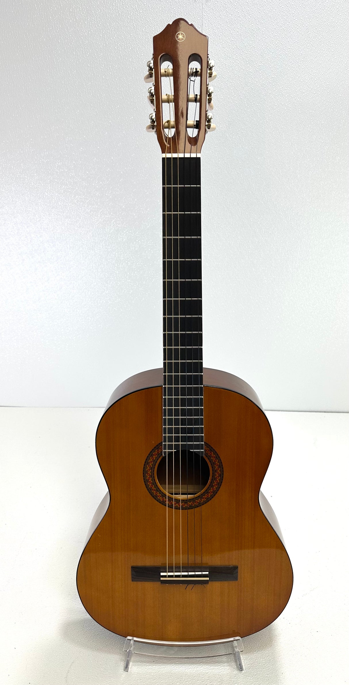Used Yamaha C40 414 Classical Guitar W/Gig Bag