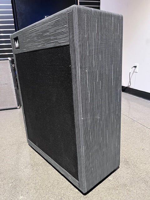 Used Morgan MV212V Amplifier Cabinet