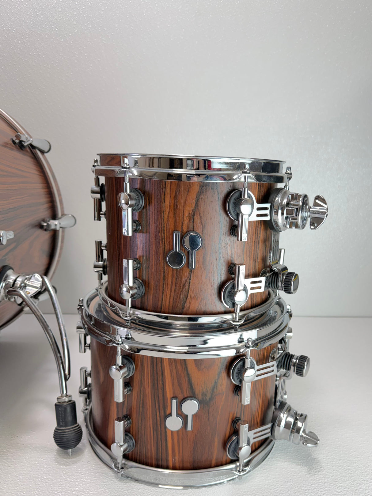 Used DW Collectors All Maple 6pc Drum Kit