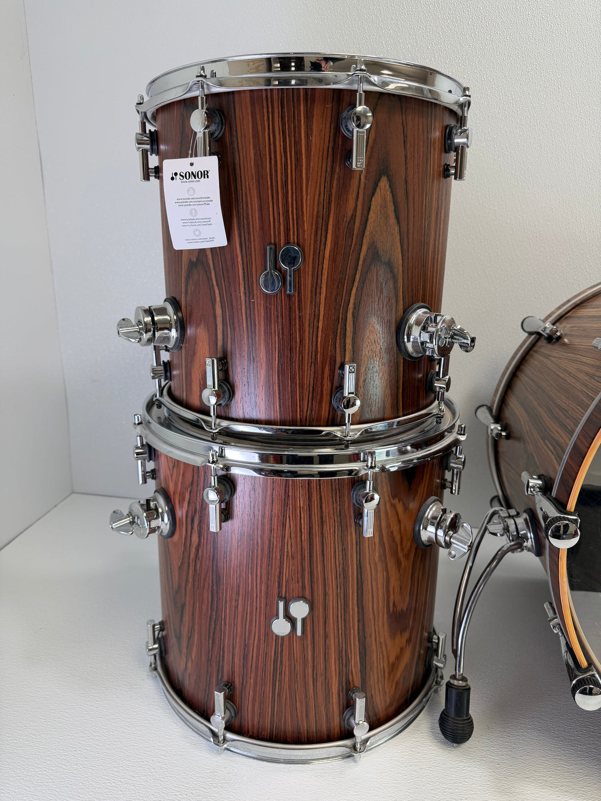 Used DW Collectors All Maple 6pc Drum Kit