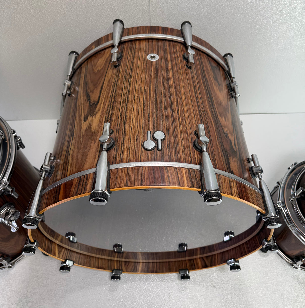 Used DW Collectors All Maple 6pc Drum Kit