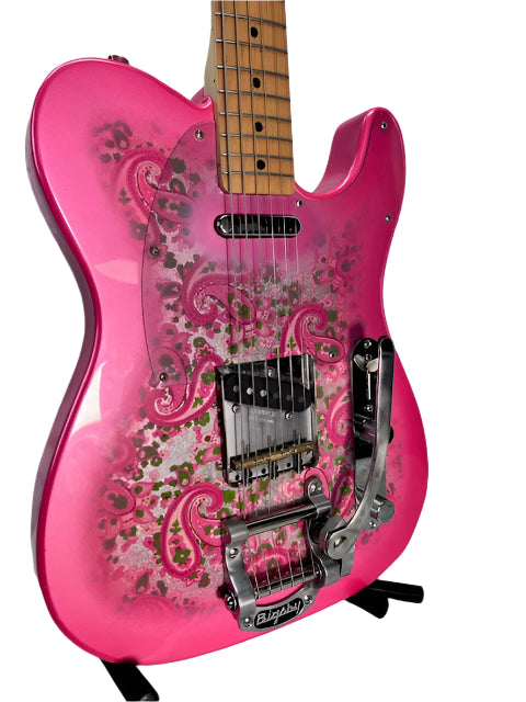 Used  Fender MIJ 69' Pink Paisley Telecaster w/ Bigsby