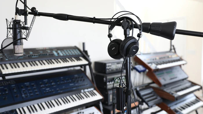 Ultimate Support MC-125 Professional Studio Boom Stand
