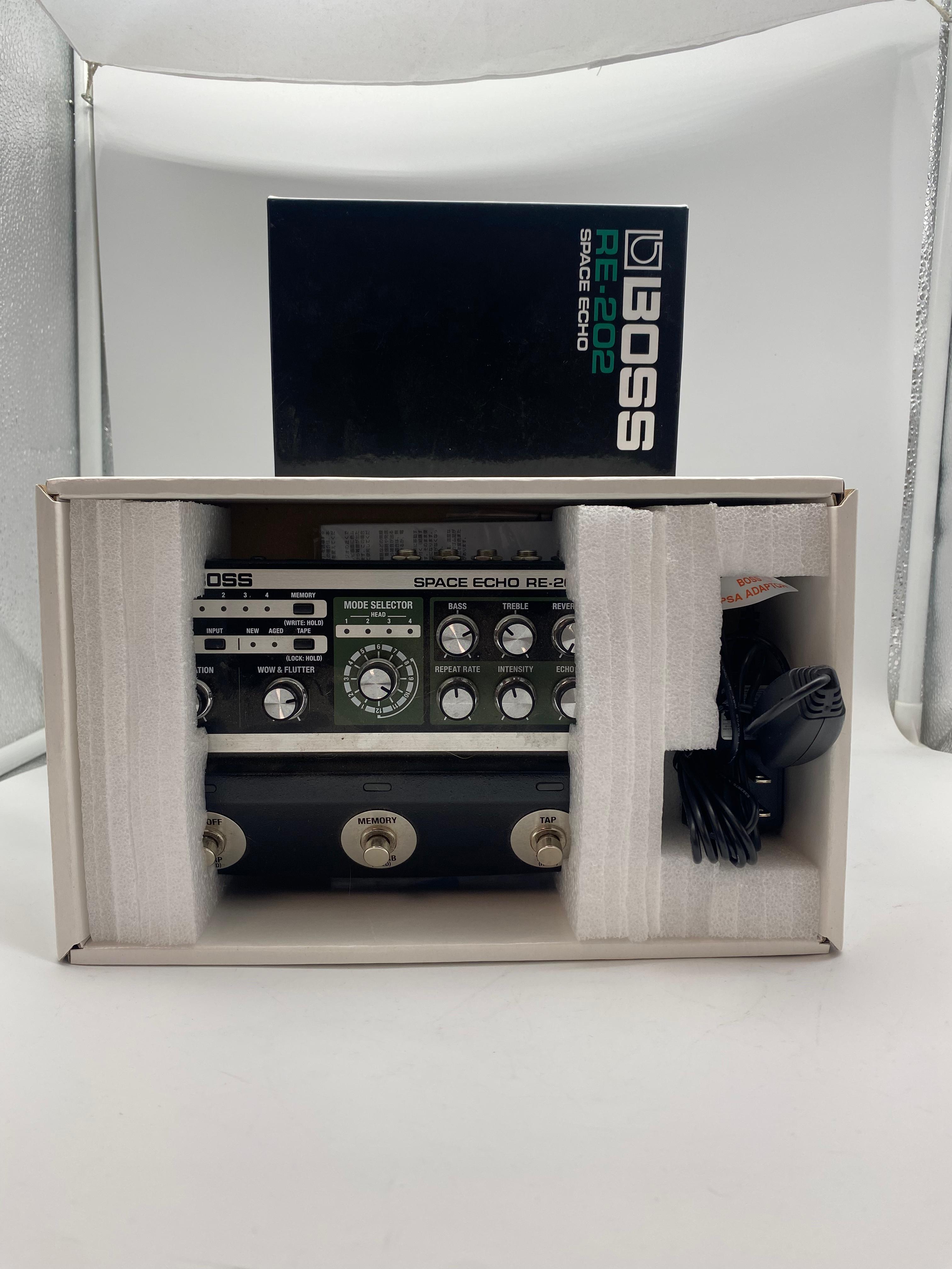 Used Boss RE-202 Space Echo – Skip's Music