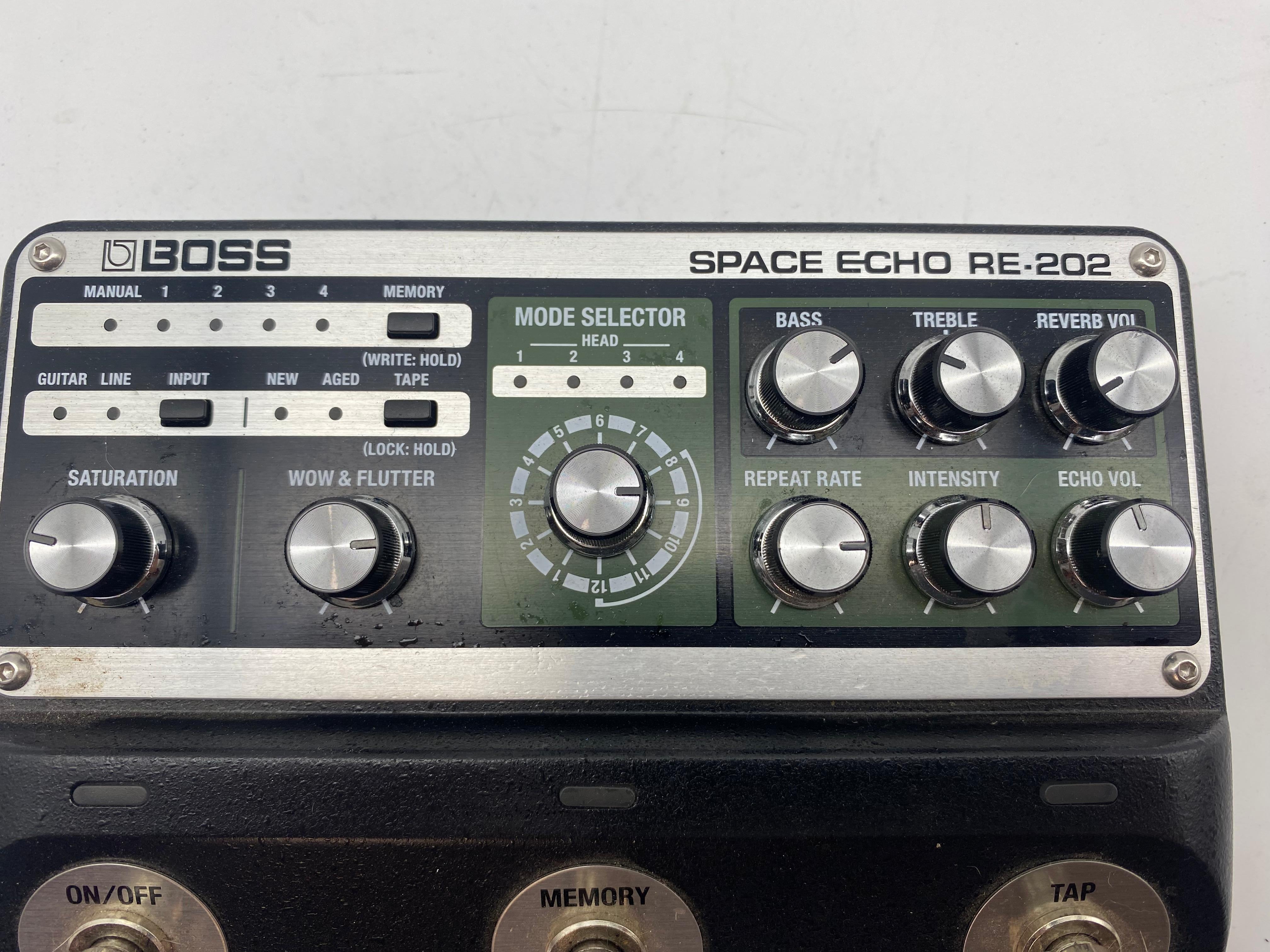 Used Boss RE-202 Space Echo – Skip's Music