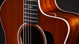 Taylor 214ce-K DLX SE Honeyburst w/ bag