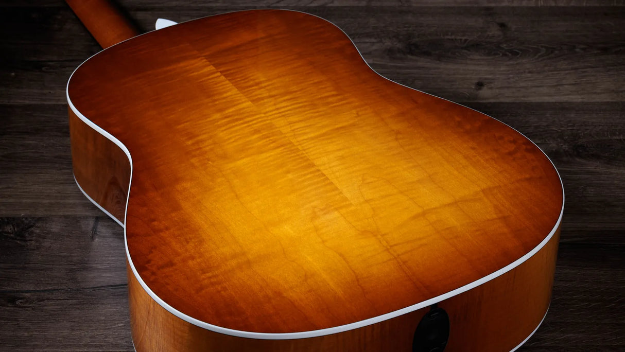Taylor 217e Plus Special Edition Honeyburst