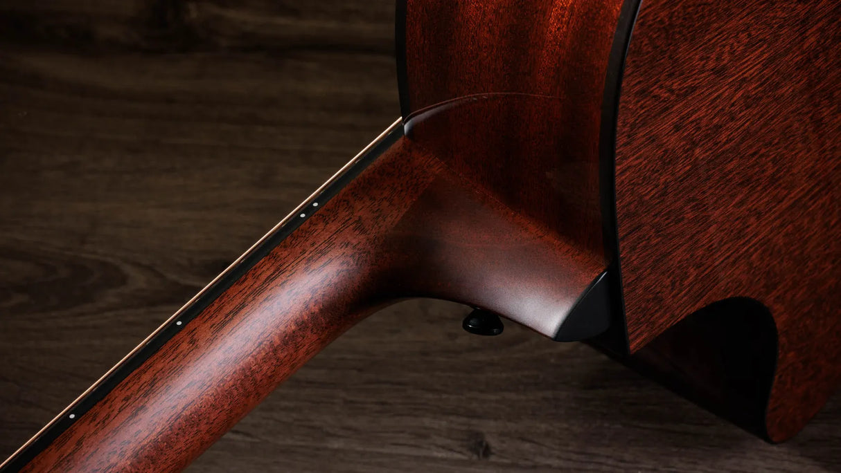 Taylor 314CE Next Generation Natural with Case