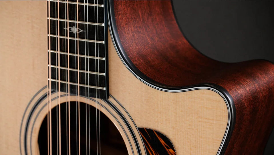 Taylor 354ce Studio Special Edition Honeyburst Sapele/Spruce HSB Top Acoustic-electric Guitar