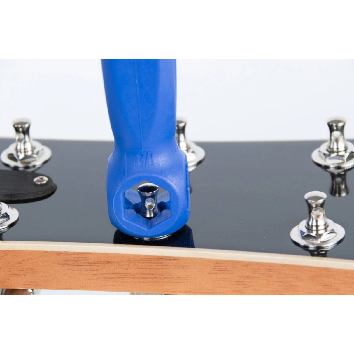 Music Nomad MN227 The Octopus 8 ‘n 1 Tech Tool