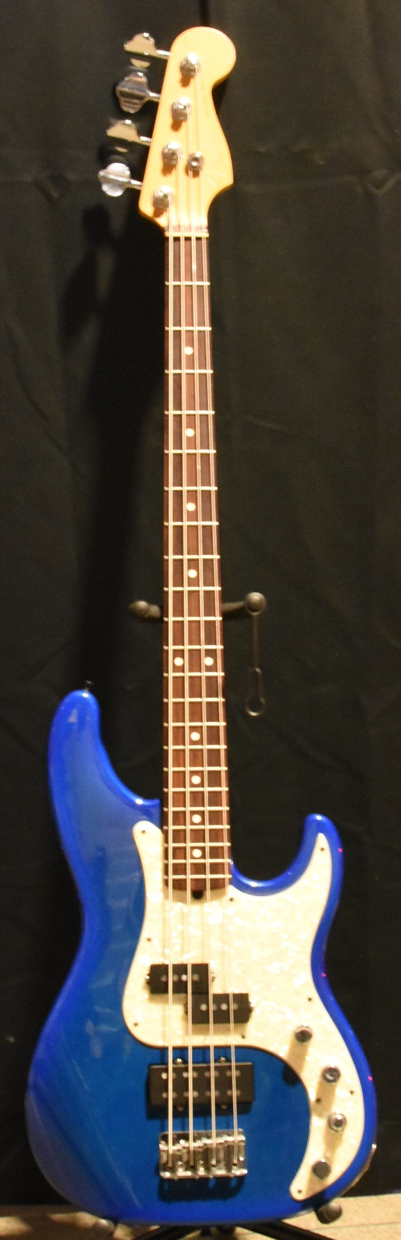 Used Fender USA Deluxe PJ P Bass - Trans Teal Green