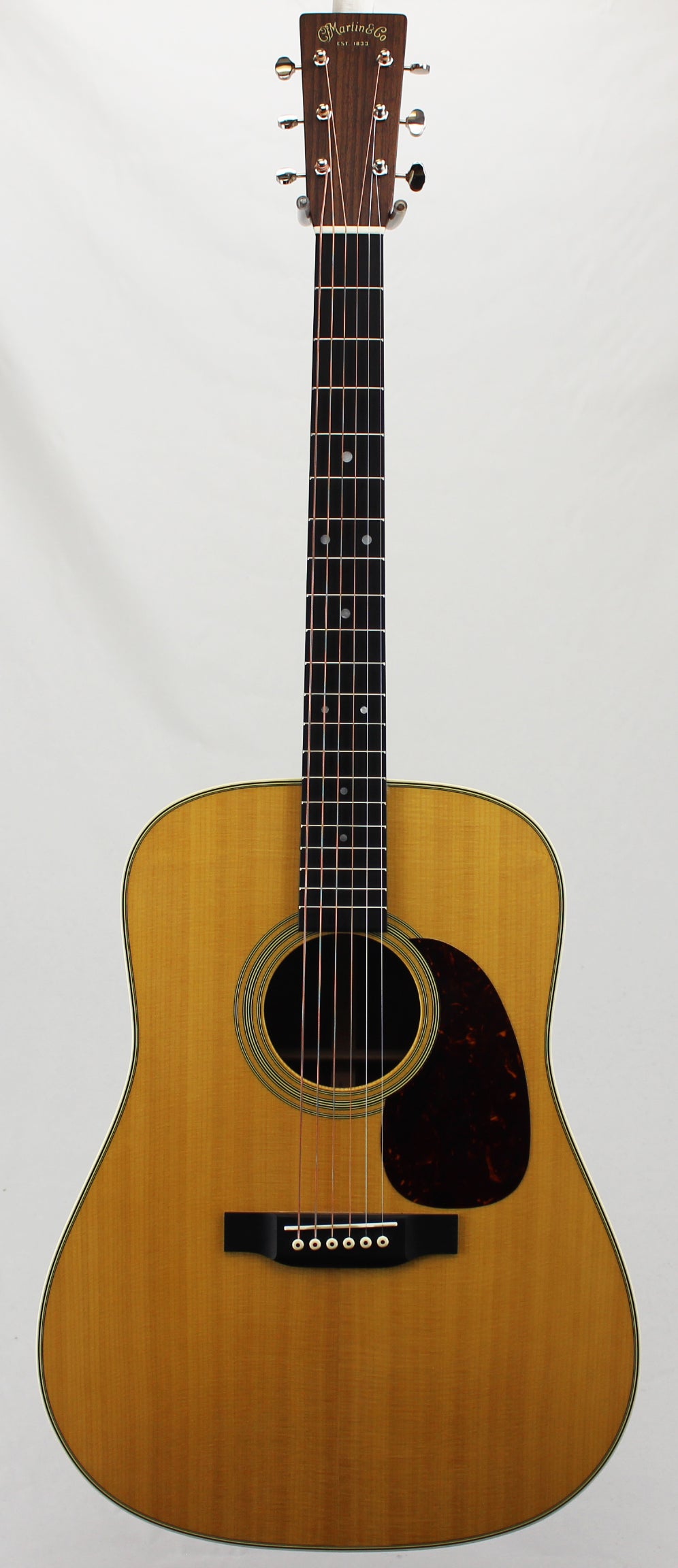 Martin D-28 Standard Series Dreadnought Acoustic Guitar, Sitka Spruce & Rosewood